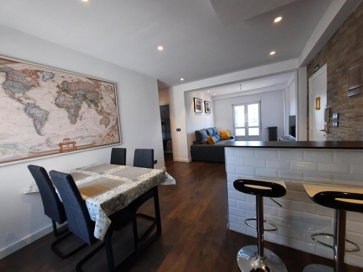 Apartamento Centro Gijon Con Wifi Gratis Y Parking Publico Proximo Incluido Eksteriør billede
