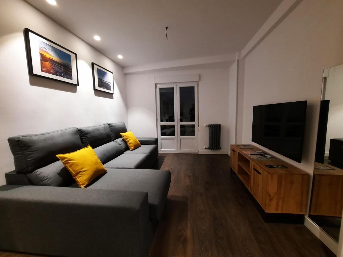 Apartamento Centro Gijon Con Wifi Gratis Y Parking Publico Proximo Incluido Eksteriør billede