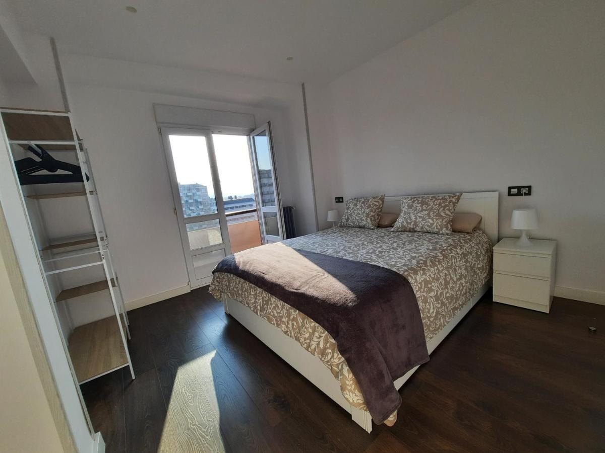 Apartamento Centro Gijon Con Wifi Gratis Y Parking Publico Proximo Incluido Eksteriør billede